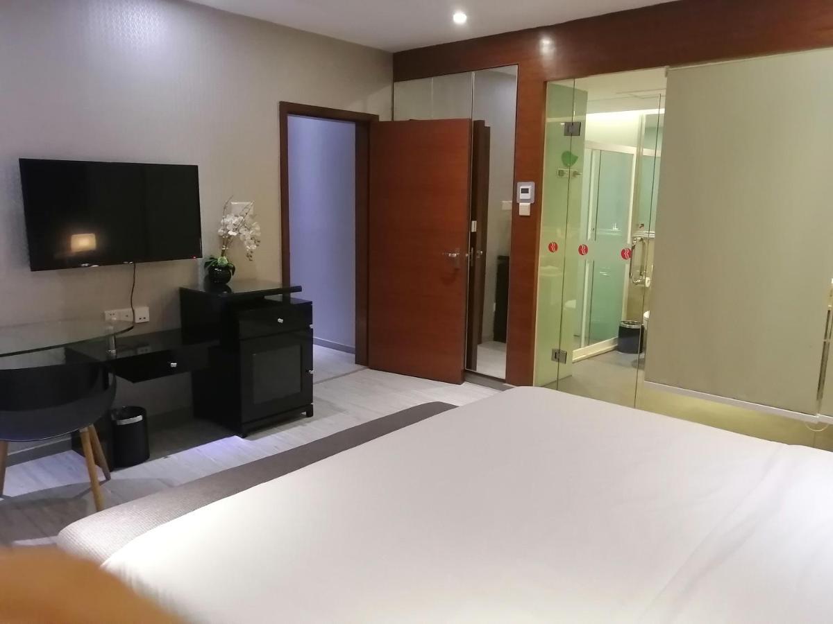 라마다 호텔 메이주 메이저우 외부 사진
